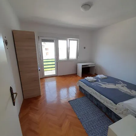 Feeling Apartment